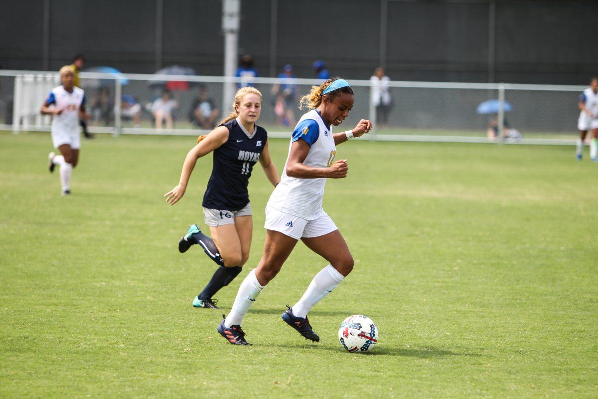 Franklin&#8217;s early second-half goal defeats Lobos 1-0