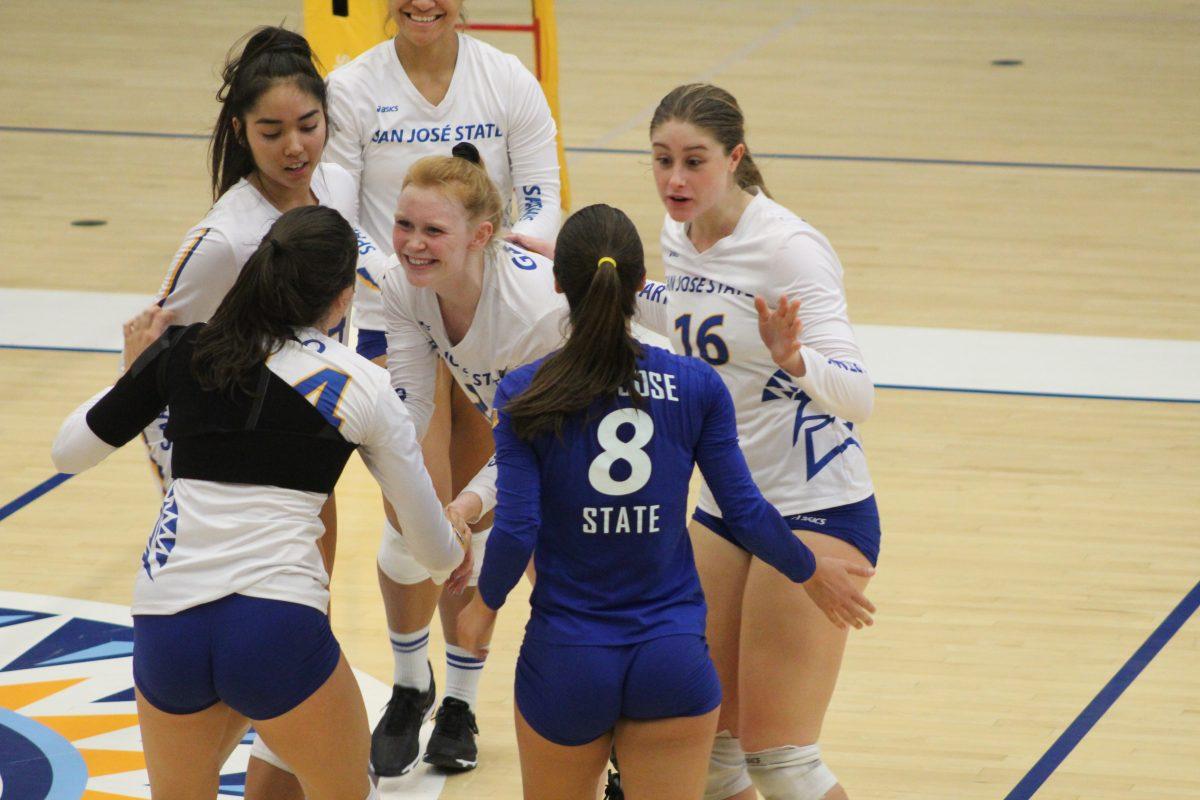 Volleyball looks to extend win streak to four vs UNLV