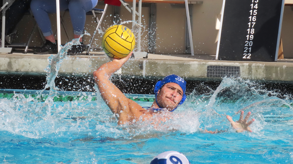 Senior utility Giacomo Lovatelli prepares to shoot the ball for a goal during the men&#8217;s water polo home game Saturday against the UC Santa Barbara Gauchos. 