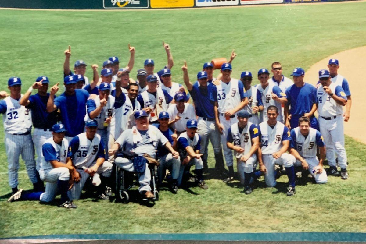 The San Jose State baseball team poses after defeating the University of Houston Cougars in the super regional, advancing to the College World Series in 2000. Photo Courtesy of Junior Ruiz.