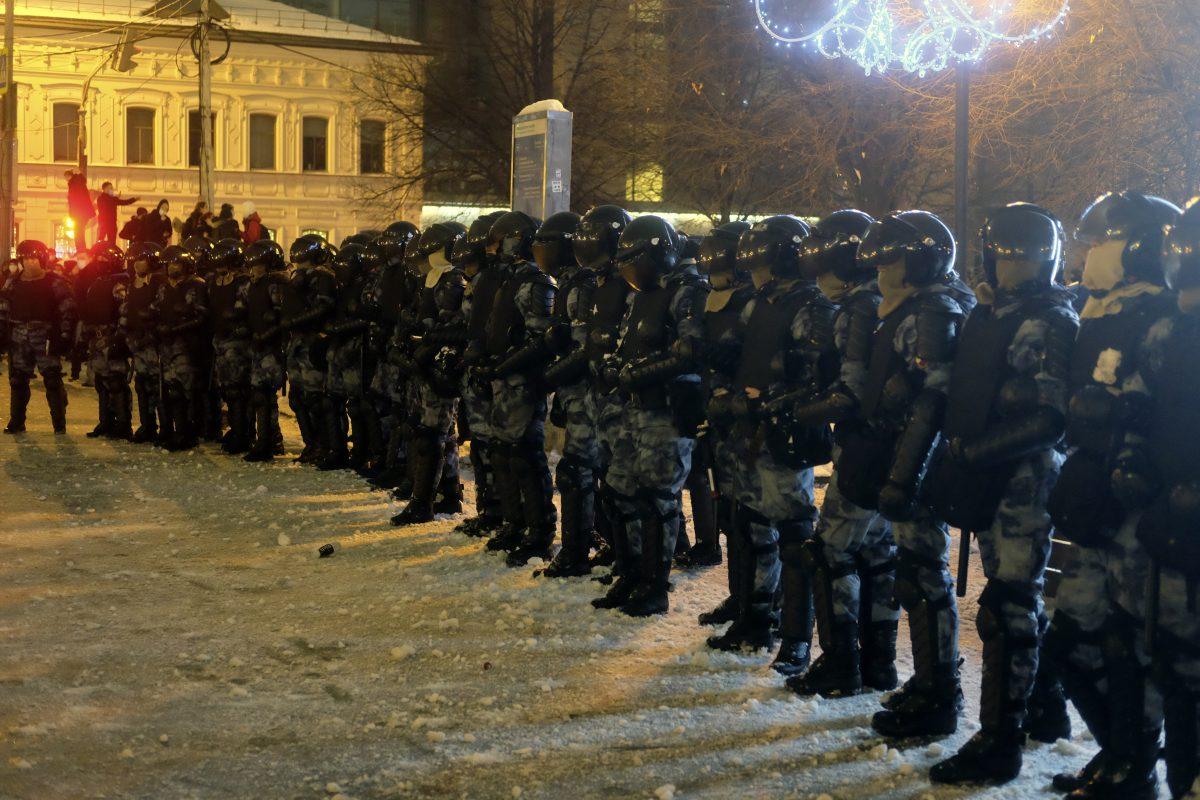 Protests ignite throughout Russia
