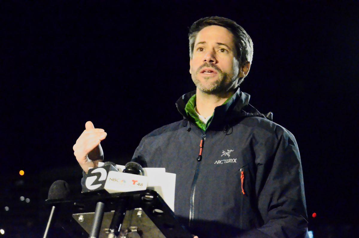 Mayor Matt Mahan speaks to the press before count of houseless residents of the Guadalupe Creek encampment Monday morning.