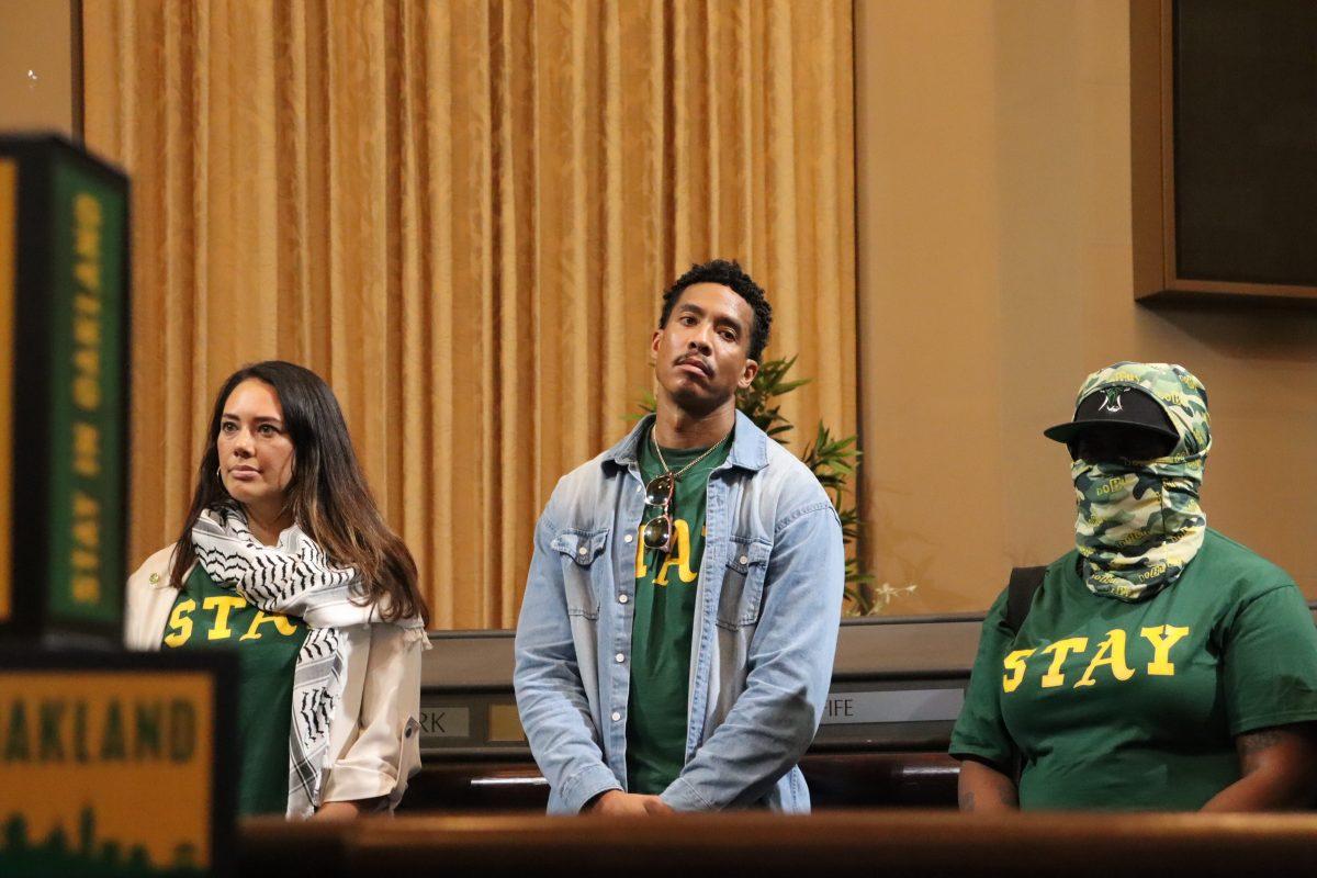 Oakland fights to keep the Athletics in town