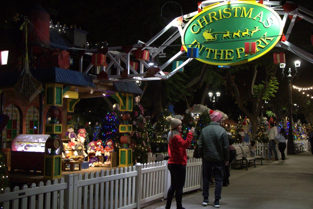 Christmas joy lights up SJ park