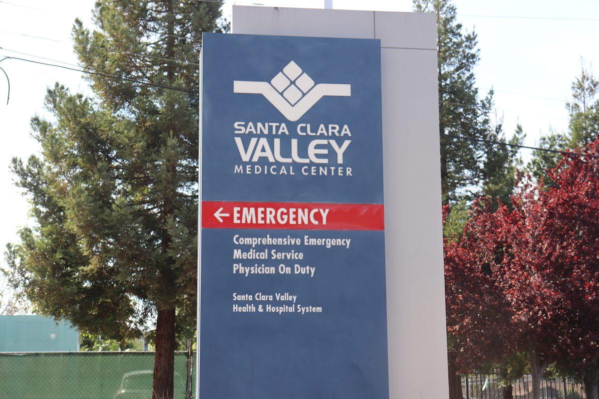 Medical workers strike on unfair bargaining