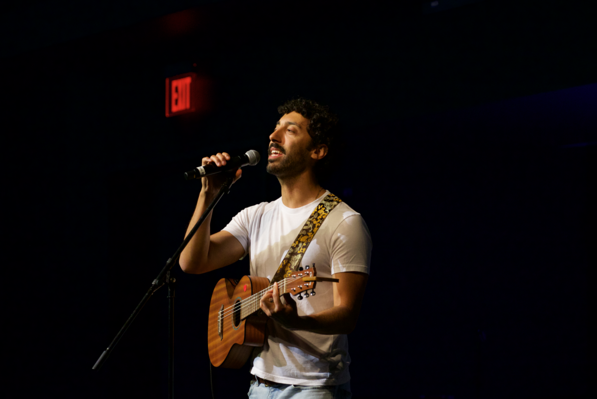 Comedian Morgan Jay sings to hundreds of students in an exclusive performance at San José State University’s Student Union Ballroom on Monday evening.