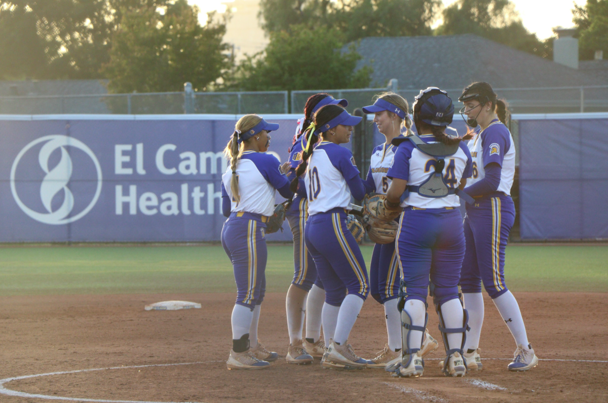 Spartan softball players gather on the mound. SJSU played the University of New Mexico Lobos in a three-game series where the Spartans won two games on the weekend.